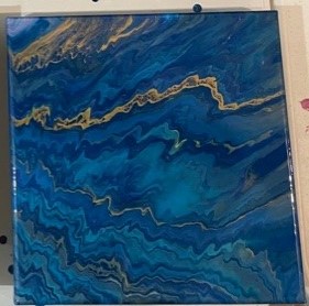 Blue Dirty Pour